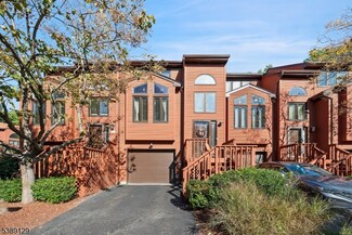 16 Sherry Ln Unit 38, Saddle Brook, NJ 07663
