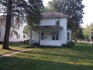 403 3rd St, Kenyon, MN 55946