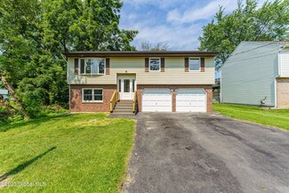 7 Pierson Ave, Latham, NY 12110