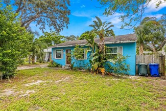 431 Lexington St, Dunedin, FL 34698
