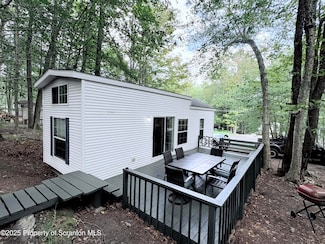 284 Wildlife Way, Eagle Lake, PA 18424