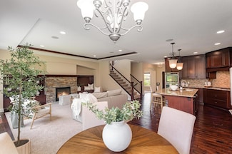 5935 Dunkirk Ln N, Minneapolis, MN 55446