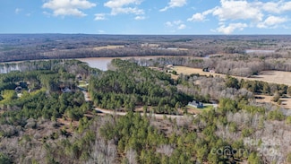 1283 Sunset Pointe Dr, Salisbury, NC 28146