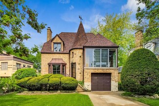 354 Longcommon Rd, Riverside, IL 60546