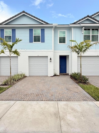 121 SE Birch Terrace, Stuart, FL 34997