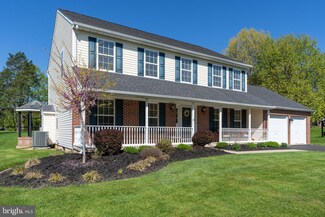 403 Bennett Cir, Chalfont, PA 18914
