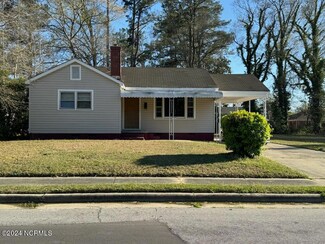 1127 E Gordon St, Kinston, NC 28501
