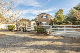 4546 W Avenue m12, Lancaster, CA 93536