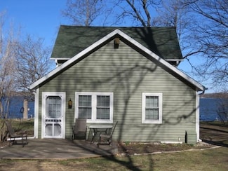 N10527 Chief Kuno Trail, Fox Lake, WI 53933