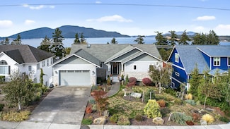 3406 W 2nd St, Anacortes, WA 98221