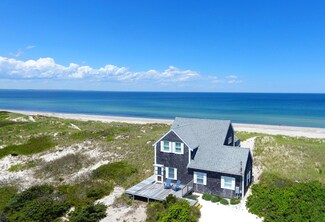 55 N Shore Blvd, East Sandwich, MA 02537