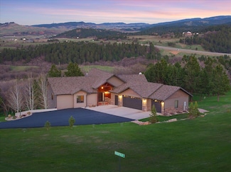 11841 Ridgefield Ct, Spearfish, SD 57783