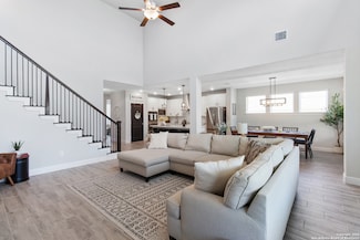 12815 Fort Belknap, San Antonio, TX 78245