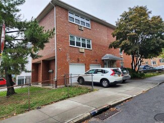 239-19 66th Ave Unit 1 Fl, Little Neck, NY 11362