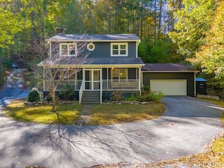 219 Five Star Dr, Glenville, NC 28736