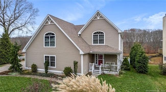 33 Marshfield Rd, Niantic, CT 06357