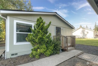 41 E Lakeshore Dr W, Shelton, WA 98584
