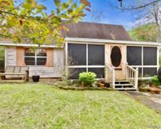 5719 17th St E, Cottondale, AL 35453
