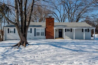 2103 Kingston Dr, Lawrence, KS 66049
