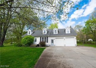 11612 Wilson Mills Rd, Chardon, OH 44024
