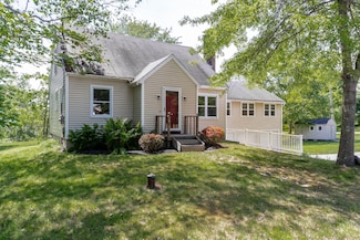 78 Blanchard Rd, Cumberland Center, ME 04021