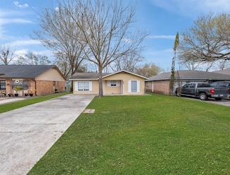 910 Minnesota St, South Houston, TX 77587
