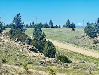 16 W Sunshine Rd, Roundup, MT 59072