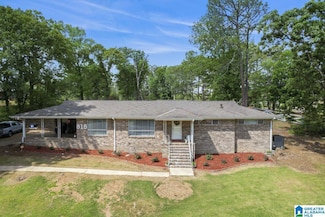 815 Nonidez Cir, Bessemer, AL 35022