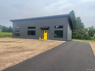 227 W Birch St, Ironwood, MI 49938