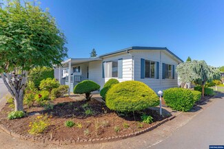 4940 Sunnyside (#B-7) Rd SE Unit B-7, Salem, OR 97302