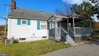 831 S 3rd St, Millville, NJ 08332