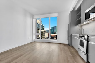 29-17 40th Ave Unit 509, Long Island City, NY 11101