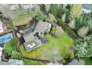 12500 SW Winterview Dr, Portland, OR 97224
