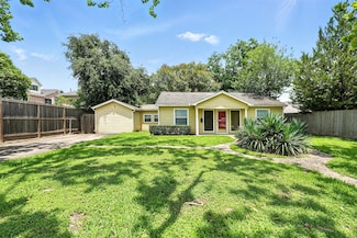 6305 S Rice Ave, Bellaire, TX 77401