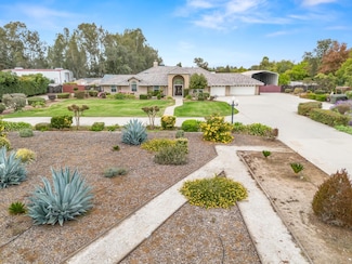 35673 Avenue 12 1 2, Madera, CA 93636