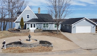 5805 Baydy Peak Rd, Osage Beach, MO 65065