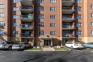 1470 Jefferson St Unit 307, Des Plaines, IL 60016