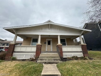 171 W Main St, New Concord, OH 43762