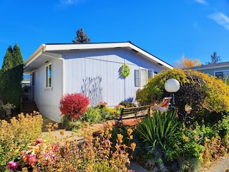 1001 SE 15th St Unit 137, Bend, OR 97702