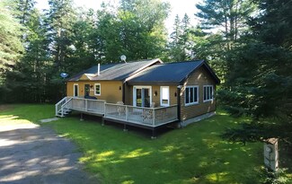 55 Bridge Rd, Errol, NH 03579