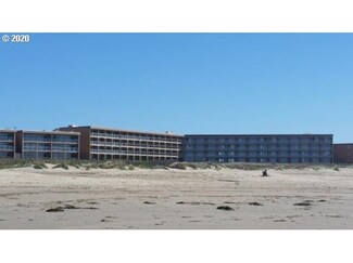 88416 1st Ave Unit 217, Florence, OR 97439