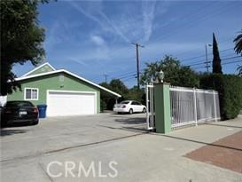20551 Saticoy St, Winnetka, CA 91306