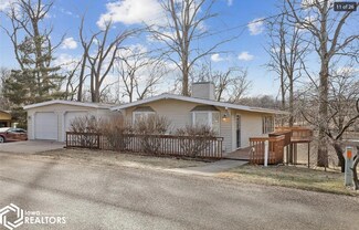 208 Keomah Village, Oskaloosa, IA 52577