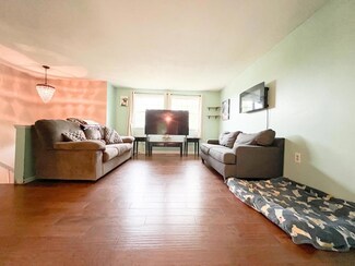 302 W Cardinal Ave, Wheeling, WV 26003