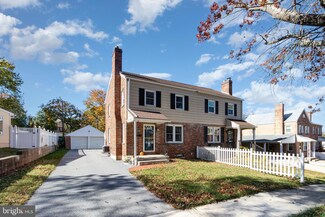 348 Oak Hill Dr, Middletown, PA 17057