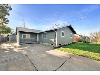 1899 Scott Rd, Springfield, OR 97477