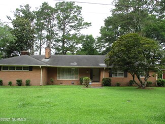 504 Liberty Hill Rd, Kinston, NC 28501