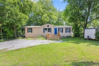 304 W Jones Ave, Calera, OK 74730