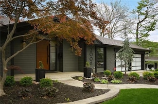 2006 W 91st St, Leawood, KS 66206