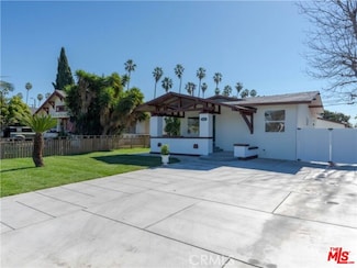 1812 W 51st St, Los Angeles, CA 90062